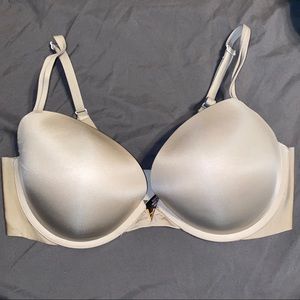36D Victoria's Secret Push Up